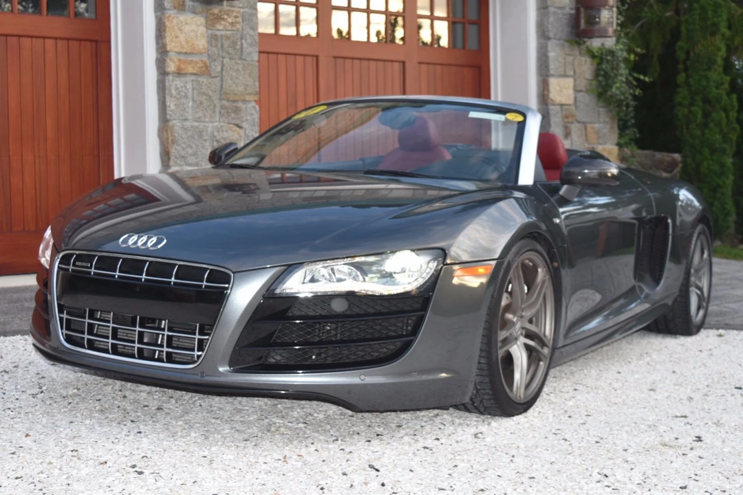 2011 Audi 42 R8 - Image 26 of 31