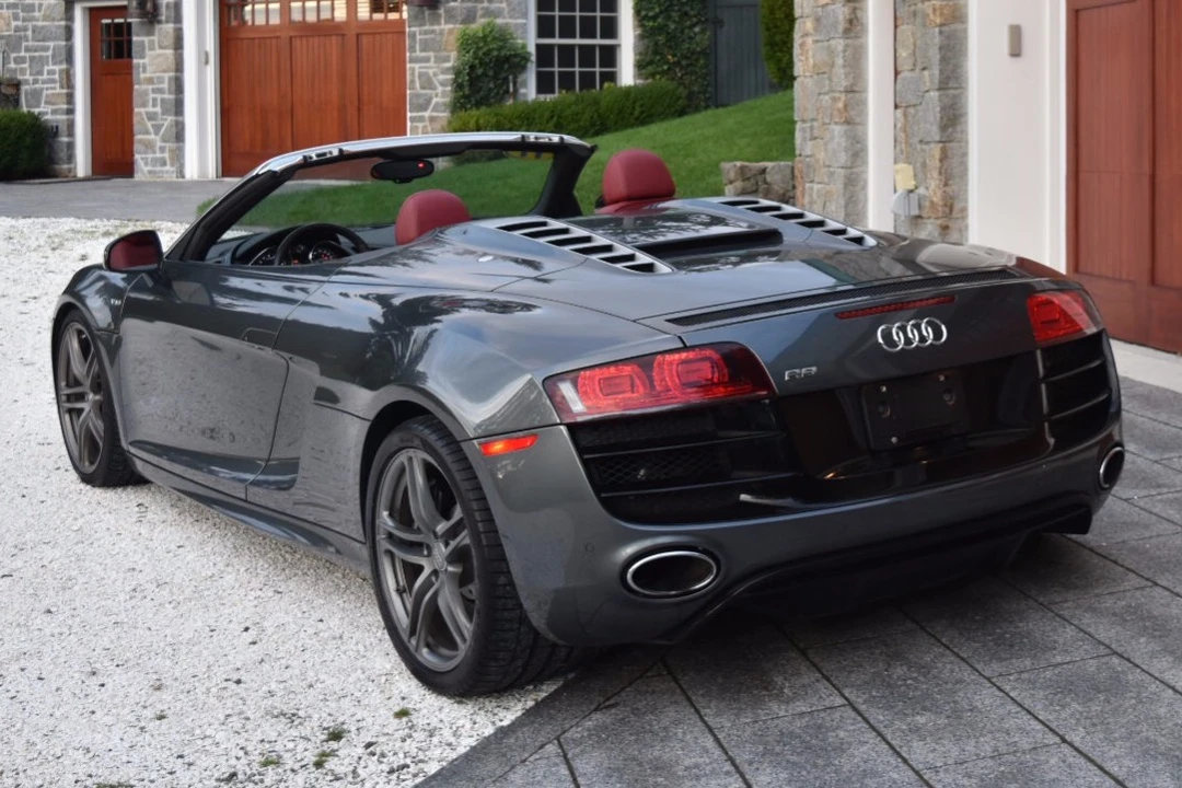 2011 Audi 42 R8 - Image 16 of 31