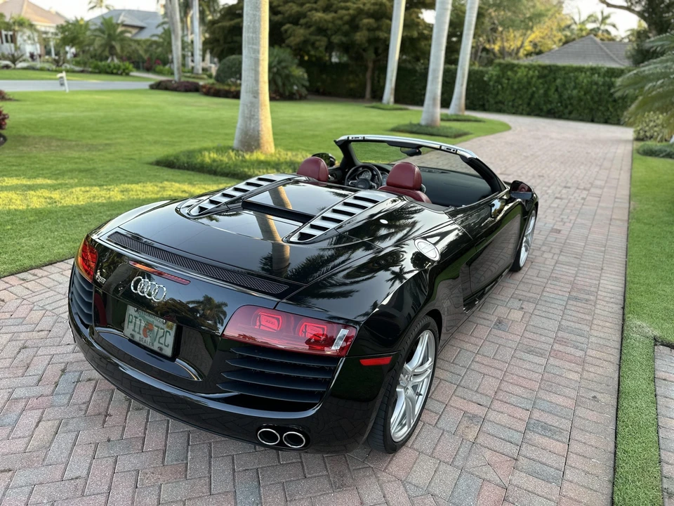 2011 Audi 42 R8 - Image 19 of 31