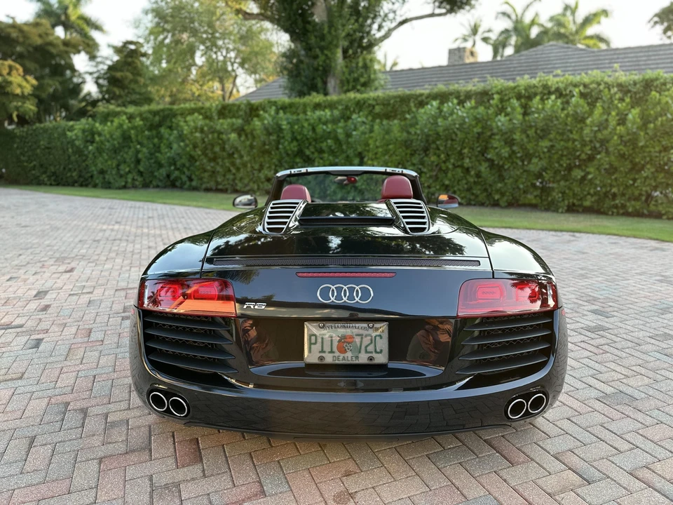 2011 Audi 42 R8 - Image 17 of 31