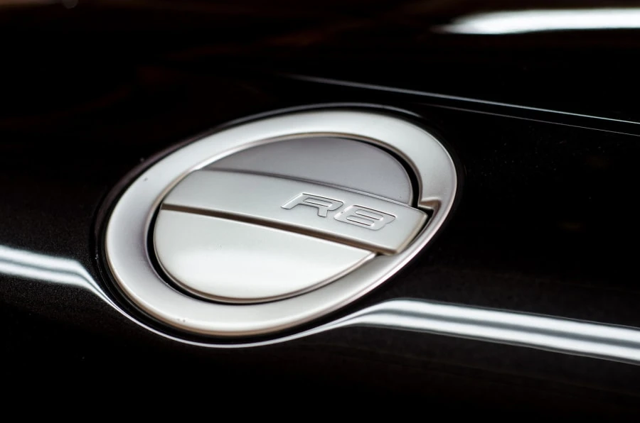 2011 Audi 42 R8 - Image 5 of 9