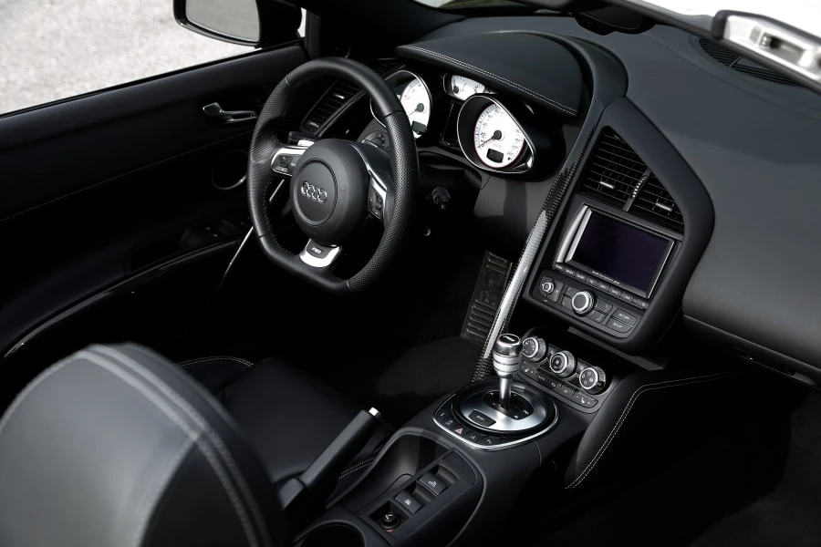 2011 Audi 42 R8 - Image 6 of 11