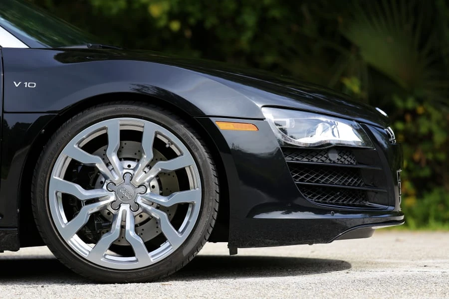 2011 Audi 42 R8 - Image 7 of 11