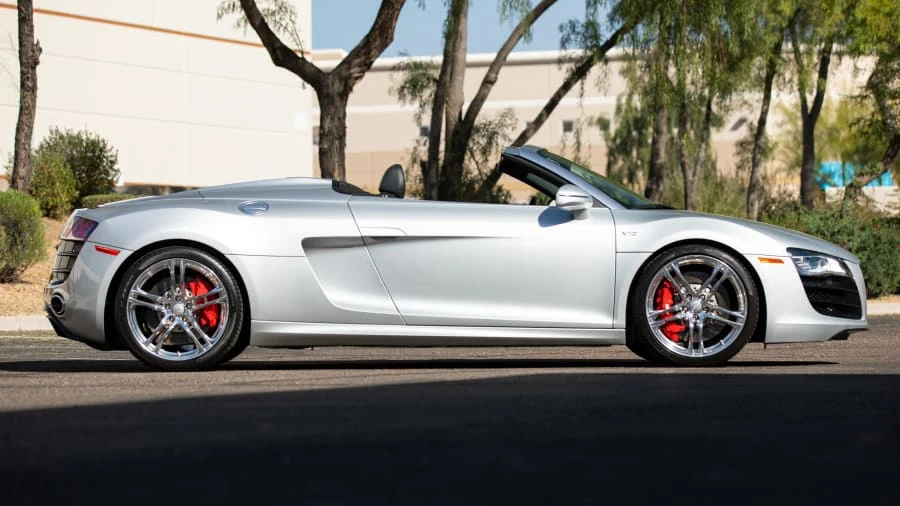 2011 Audi 42 R8 - Image 8 of 28