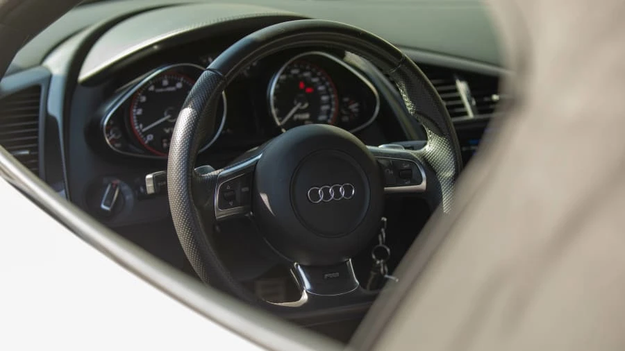 2011 Audi 42 R8 - Image 19 of 28
