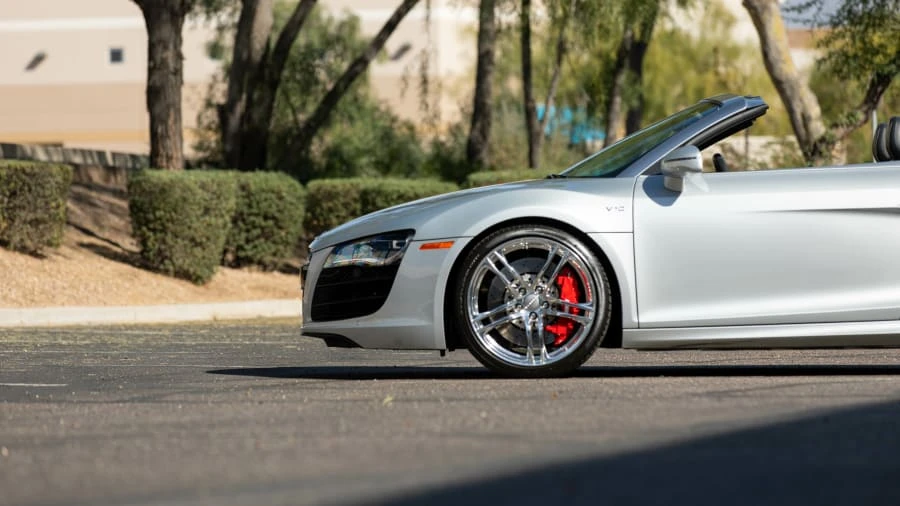 2011 Audi 42 R8 - Image 22 of 28