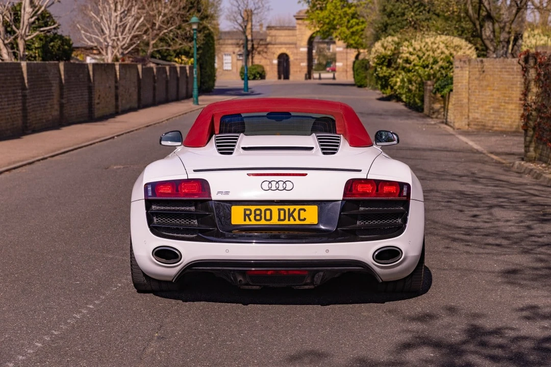 2011 Audi 42 R8 - Image 24 of 30