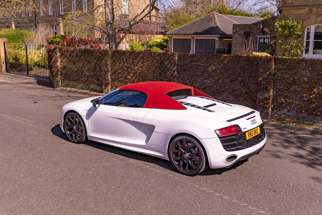 2011 Audi 42 R8 - Image 28 of 30