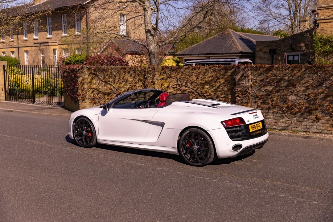 2011 Audi 42 R8 - Image 12 of 30