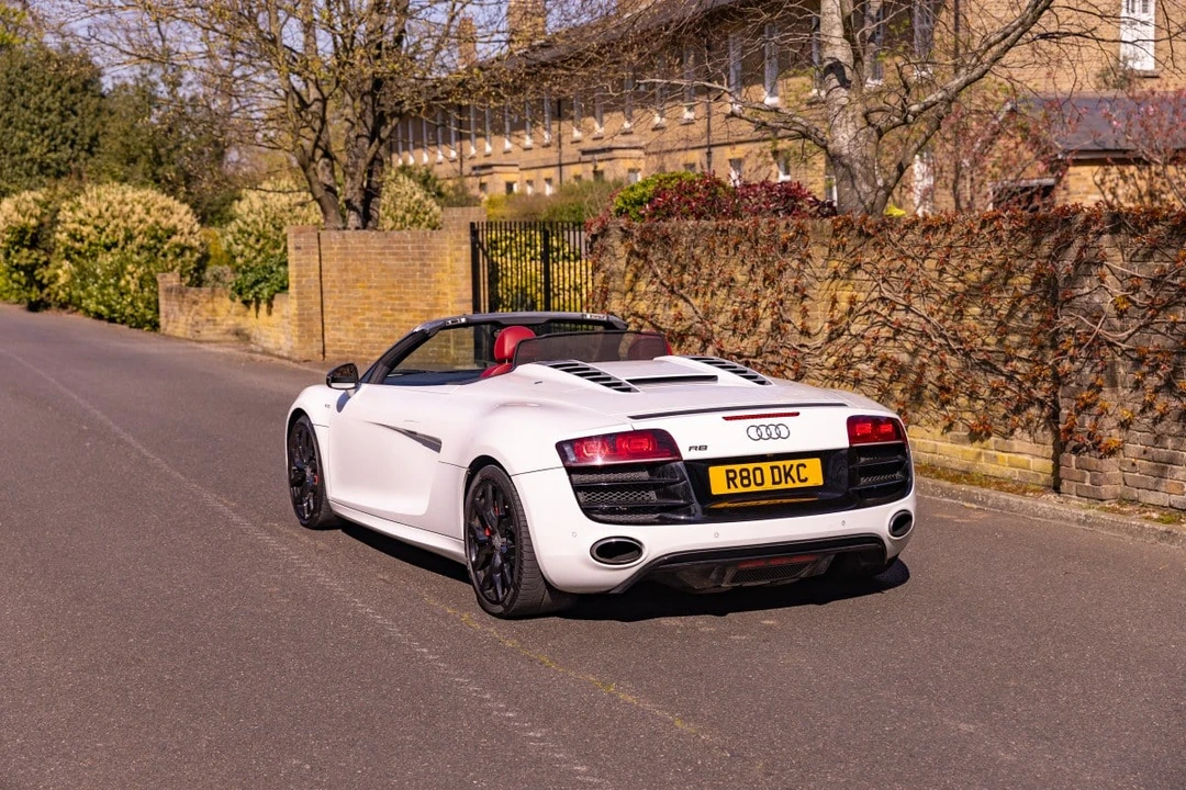2011 Audi 42 R8 - Image 14 of 30
