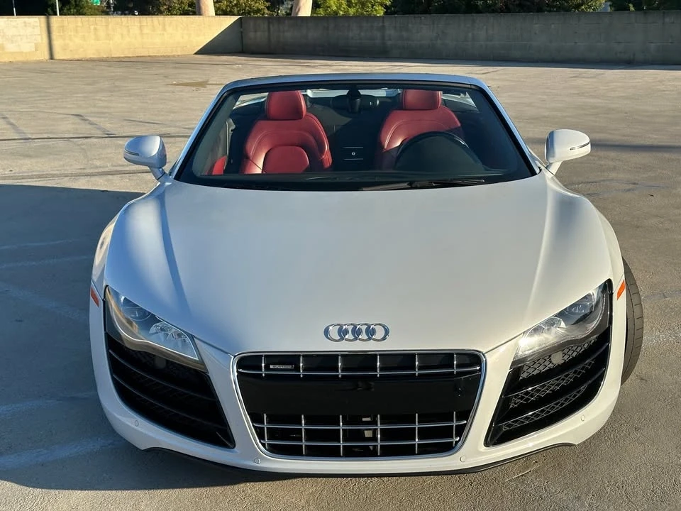 2011 Audi 42 R8 - Image 9 of 10