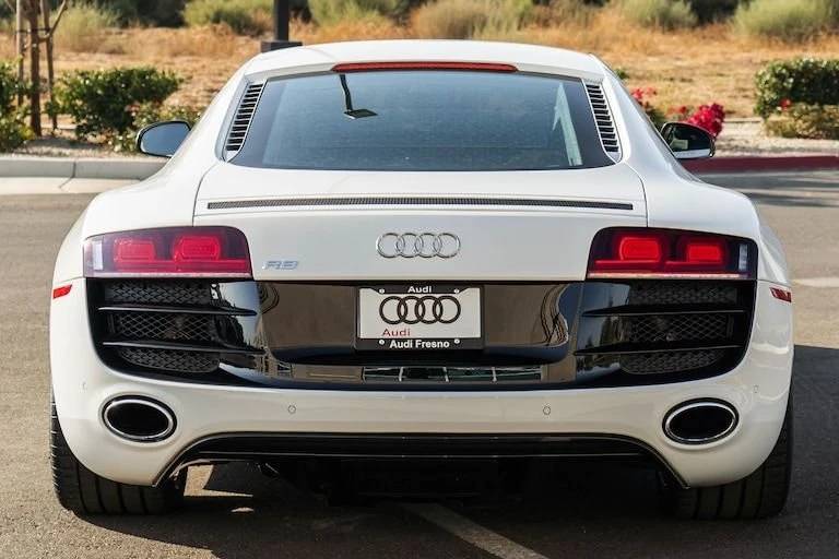 2011 Audi 42 R8 - Image 5 of 12