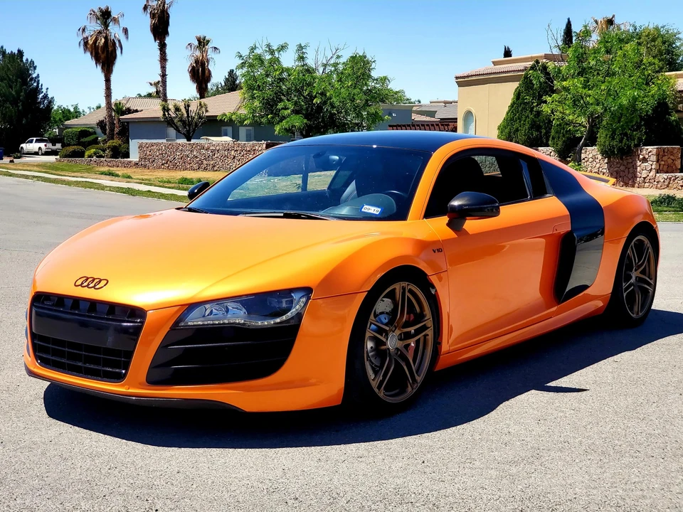 2011 Audi 42 R8 - Image 2 of 31
