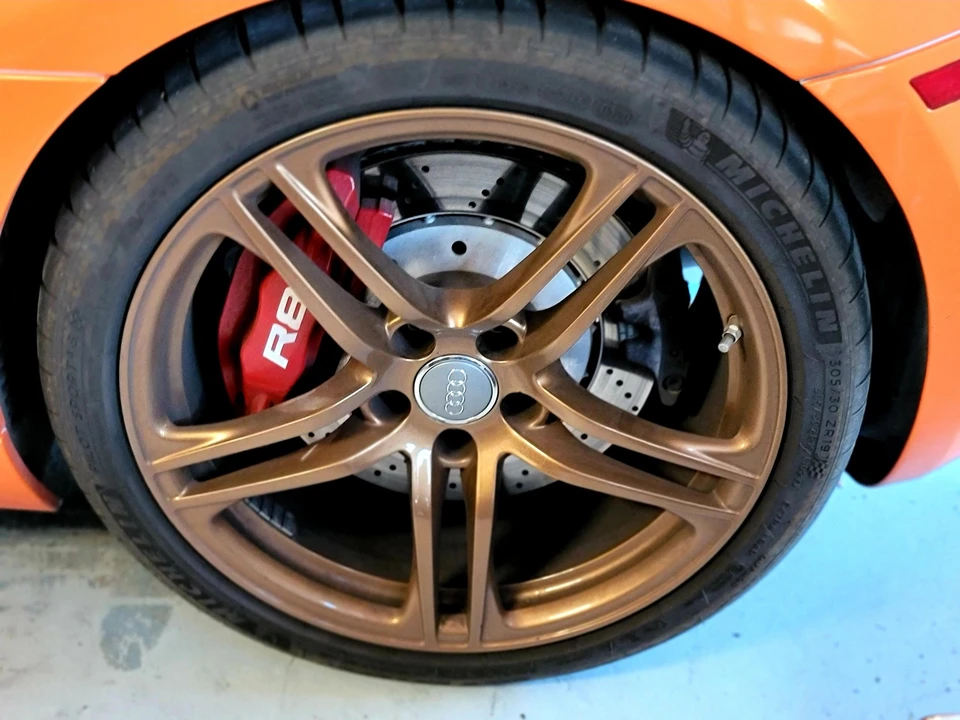 2011 Audi 42 R8 - Image 26 of 31