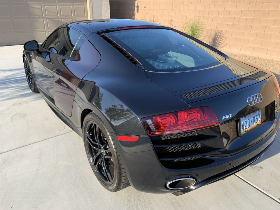 2011 Audi 42 R8 - Image 15 of 31