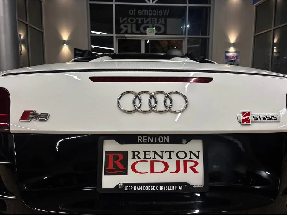 2011 Audi 42 R8 - Image 6 of 11