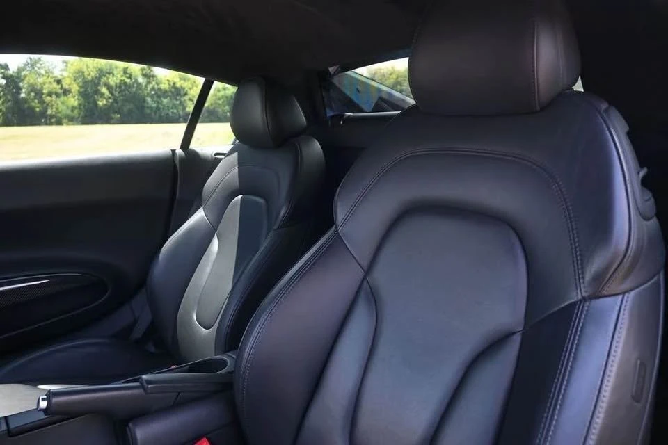 2011 Audi 42 R8 - Image 17 of 17