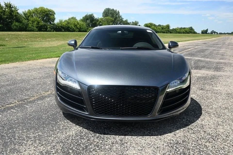 2011 Audi 42 R8 - Image 3 of 17
