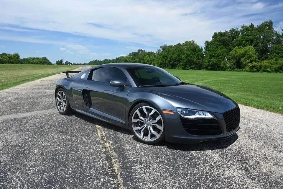 2011 Audi 42 R8 - Image 5 of 17