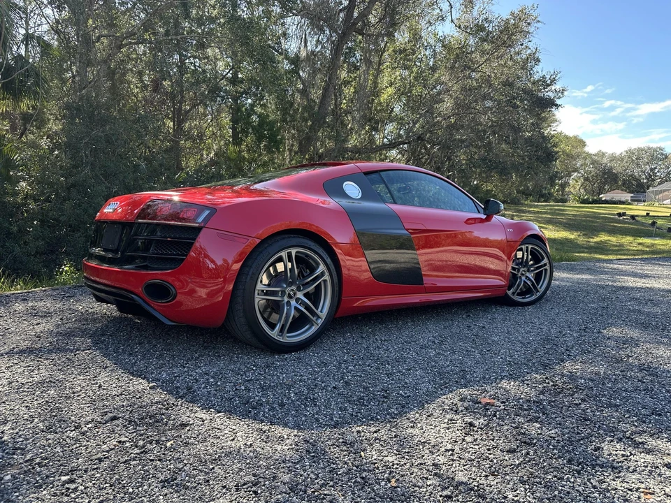 2011 Audi 42 R8 - Image 9 of 31