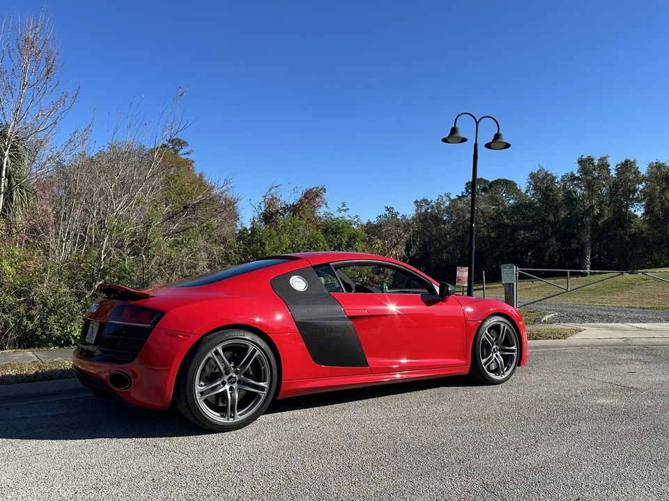 2011 Audi 42 R8 - Image 5 of 31