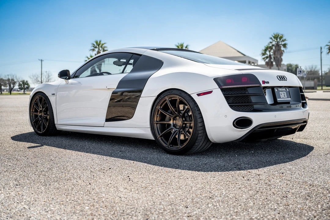 2011 Audi 42 R8 - Image 10 of 31