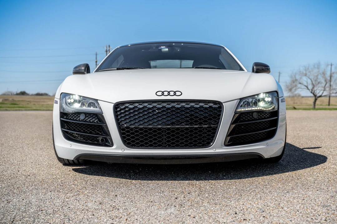 2011 Audi 42 R8 - Image 3 of 31