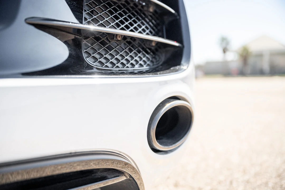 2011 Audi 42 R8 - Image 29 of 31