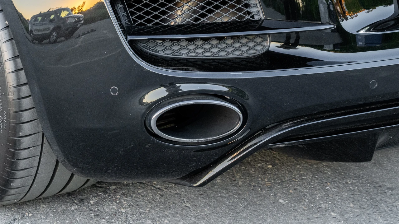 2011 Audi 42 R8 - Image 30 of 31