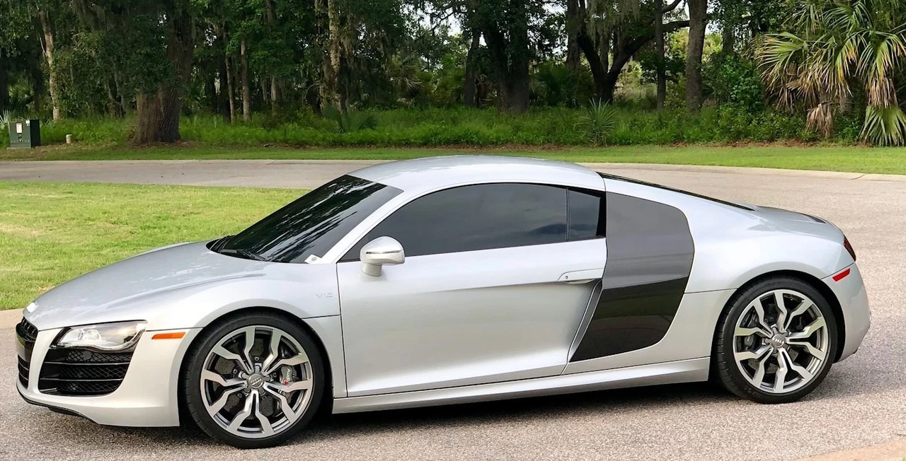 2011 Audi 42 R8 - Image 3 of 12
