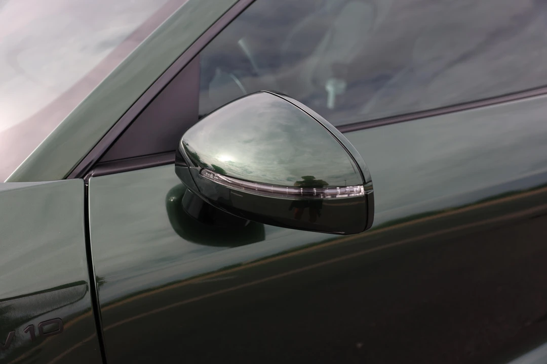 2011 Audi 42 R8 - Image 27 of 31