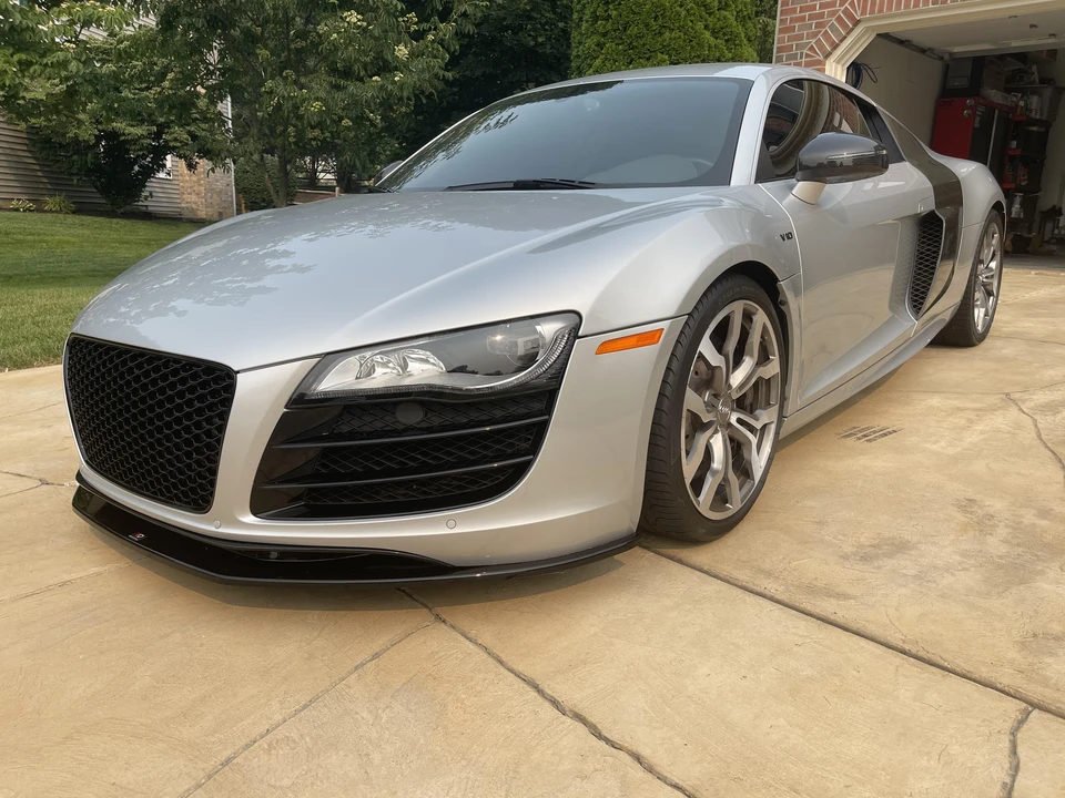 2011 Audi 42 R8 - Image 8 of 31