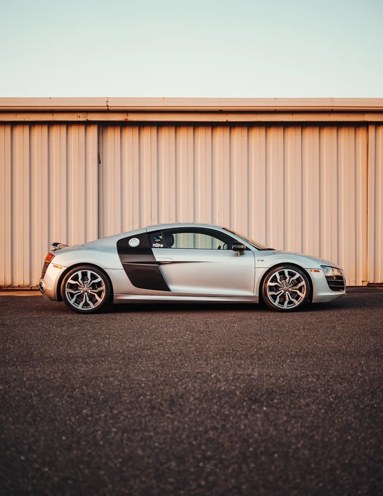 2011 Audi 42 R8 - Image 17 of 31
