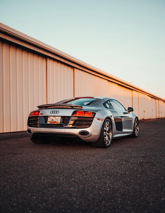 2011 Audi 42 R8 - Image 16 of 31