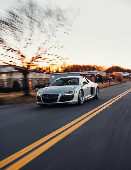 2011 Audi 42 R8 - Image 9 of 31