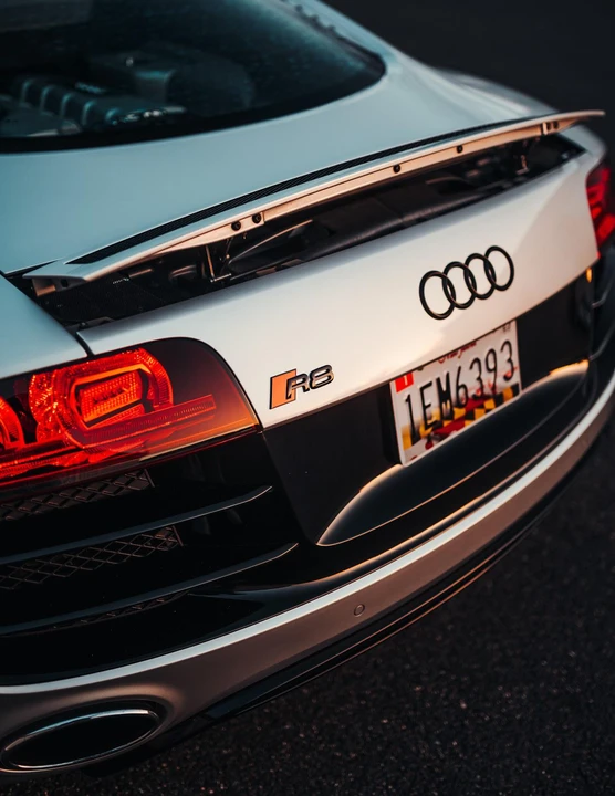 2011 Audi 42 R8 - Image 26 of 31