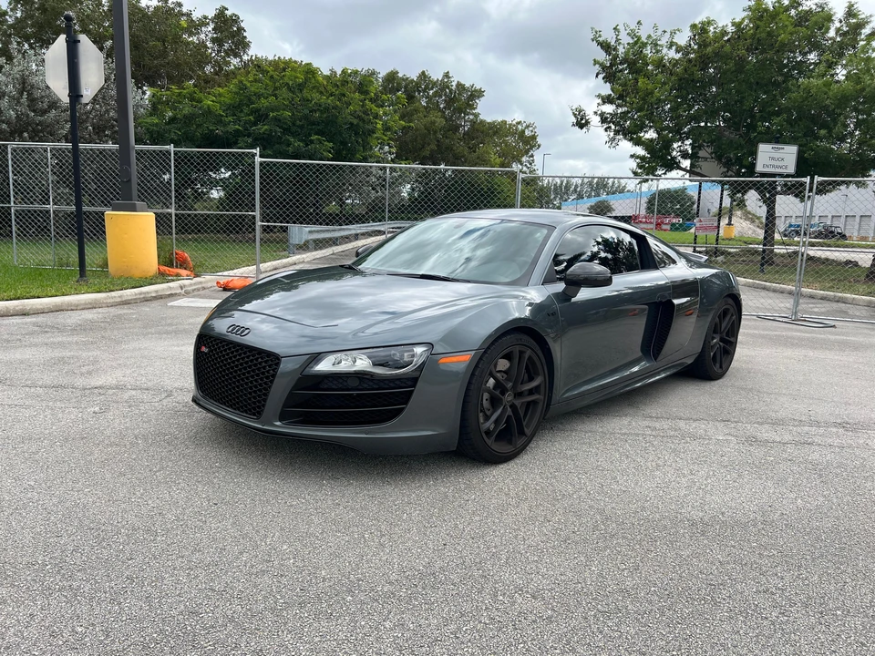 2011 Audi 42 R8 - Image 7 of 31