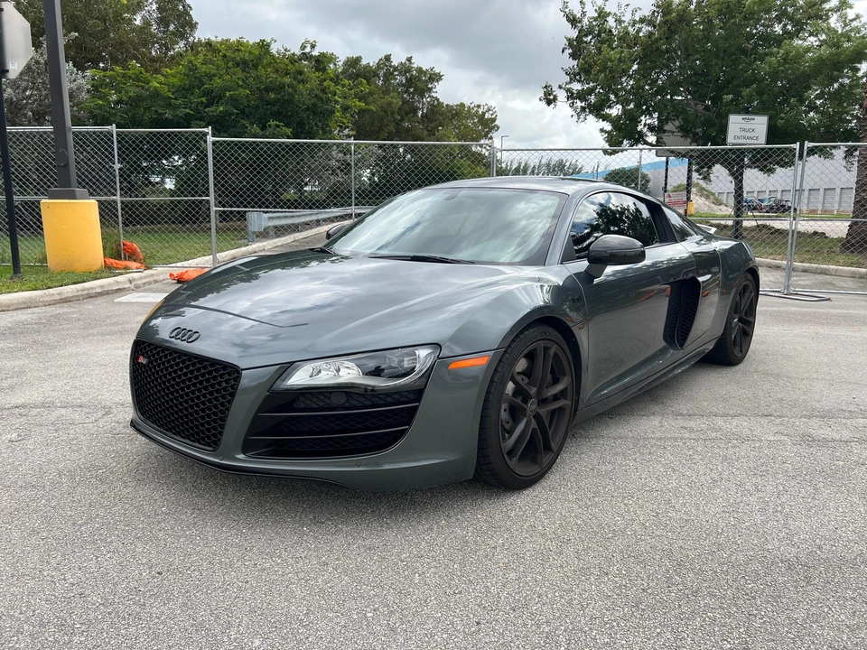 2011 Audi 42 R8 - Image 6 of 31