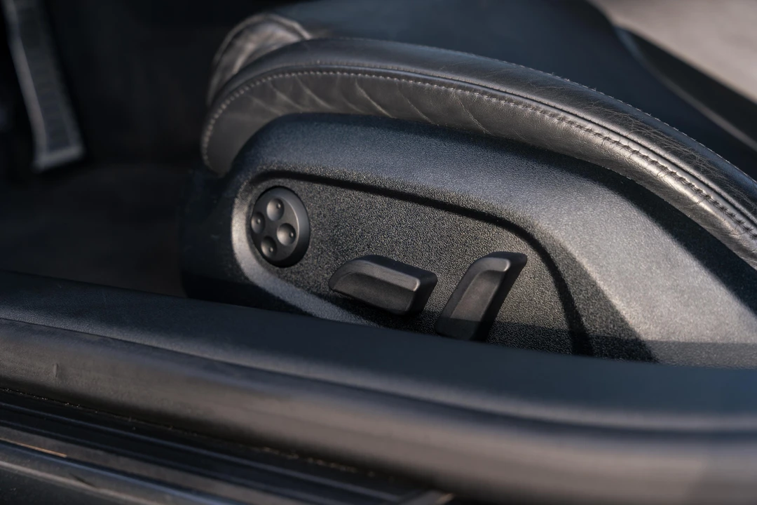 2011 Audi 42 R8 - Image 25 of 31