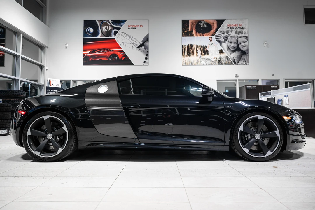 2011 Audi 42 R8 - Image 3 of 7