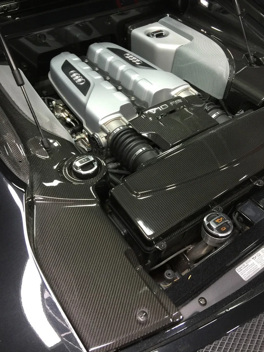 2011 Audi 42 R8 - Image 4 of 4
