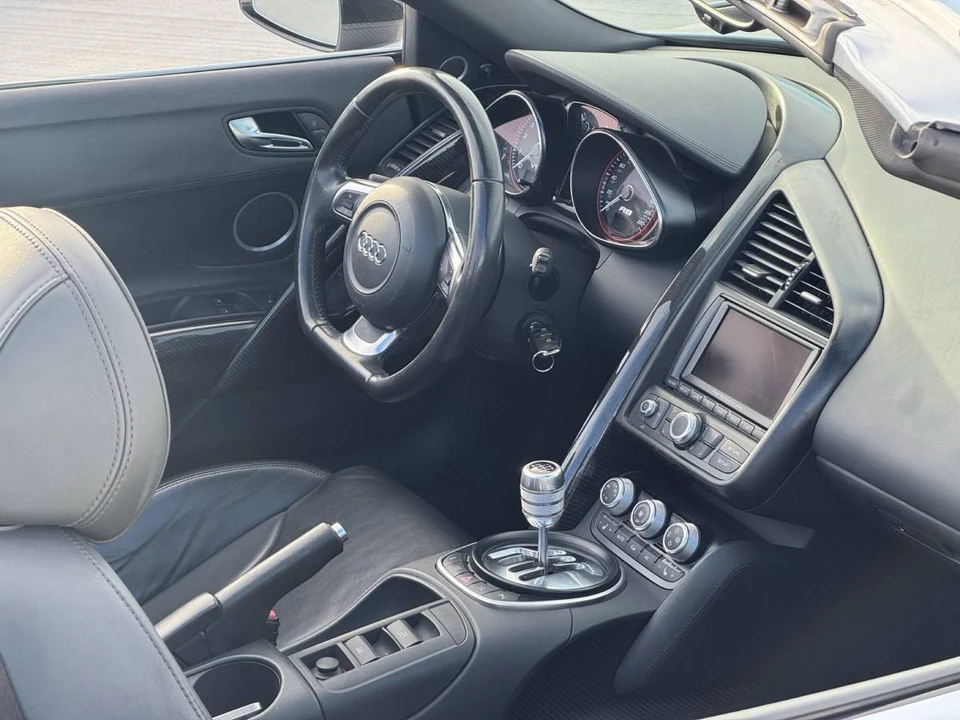 2011 Audi 42 R8 - Image 18 of 20