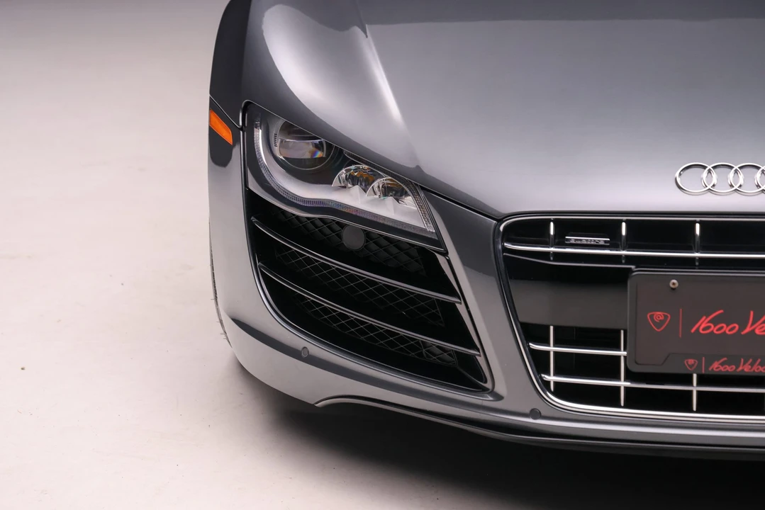 2011 Audi 42 R8 - Image 24 of 31