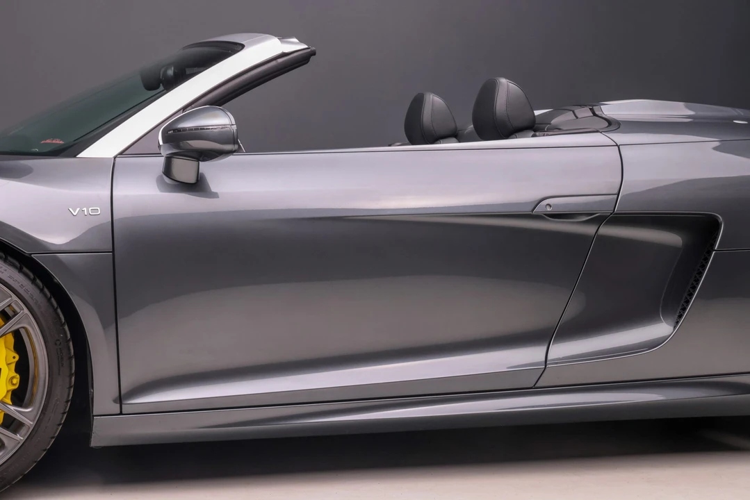 2011 Audi 42 R8 - Image 31 of 31