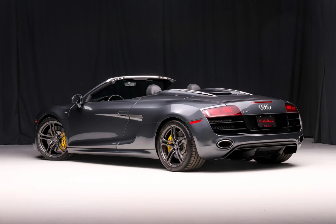 2011 Audi 42 R8 - Image 5 of 31
