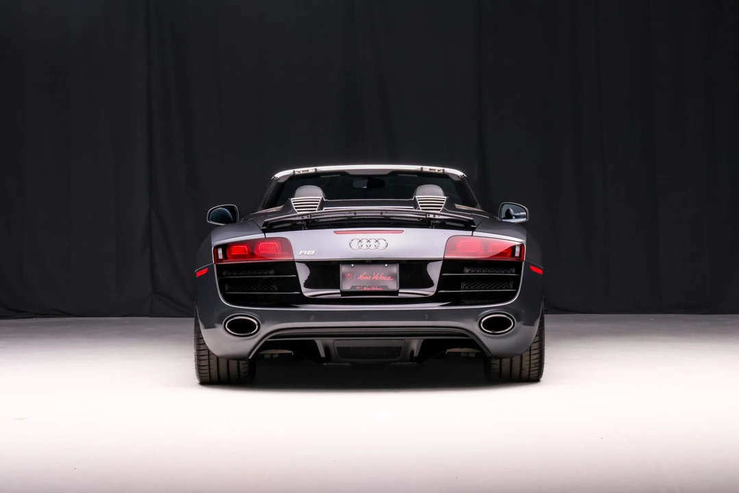 2011 Audi 42 R8 - Image 8 of 31