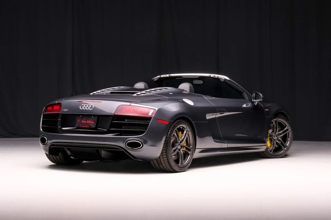 2011 Audi 42 R8 - Image 9 of 31