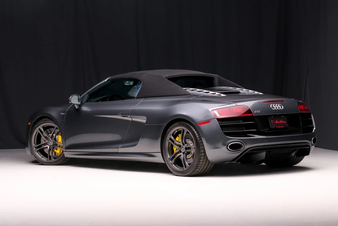 2011 Audi 42 R8 - Image 19 of 31