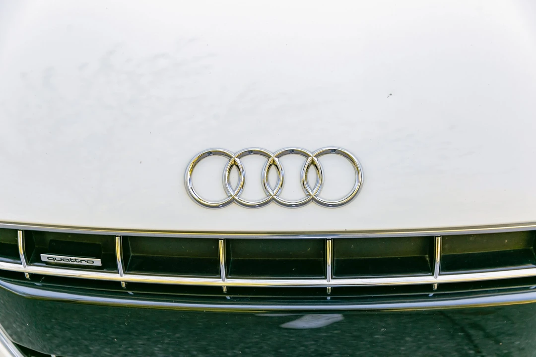 2011 Audi 42 R8 - Image 30 of 31