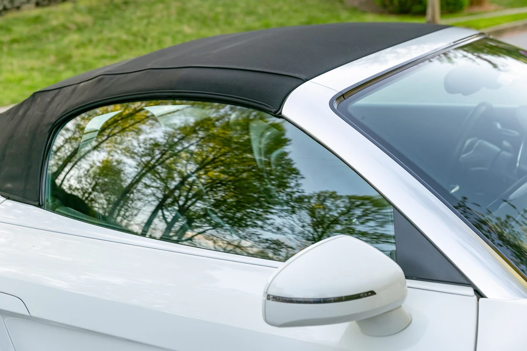2011 Audi 42 R8 - Image 25 of 31